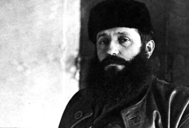 aris_velouxiotis_15-370x251.jpg