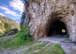skala-tzavelenas-260x188.jpg