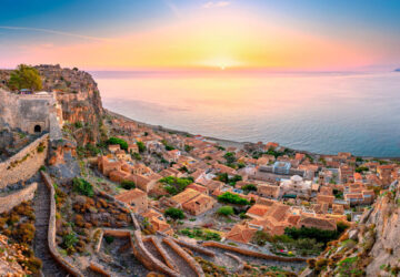 monemvasia-mak-360x250.jpg