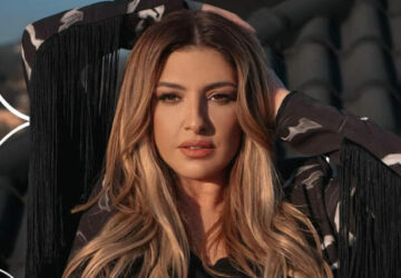 elena-paparizou43-696x428-1-360x250.jpg