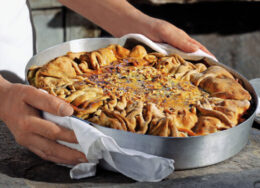 pita-me-arni-Copy-260x188.jpg