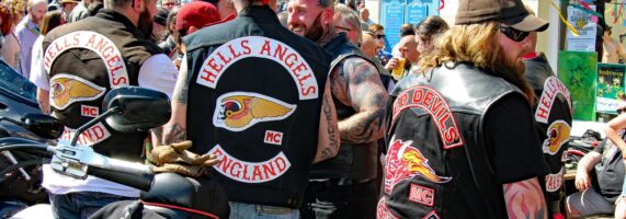 Hells-Angels-571x200.jpg