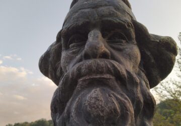 dionisios-filosofos-scaled-360x250.jpg